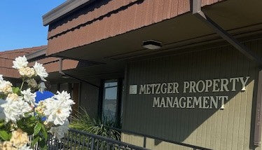 How to Choose the Perfect Business Logo Sign for Your Brand