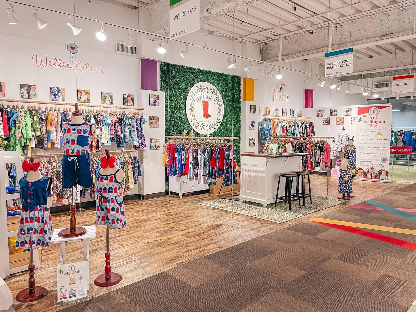 custom printed business logo signs for clothing store boutique wall - full color round sign and contour cut to shape sign